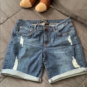 Joyous Distressed Cuffed Shorts